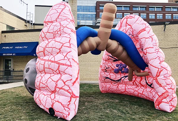 TB Awareness Day inflatable lungs