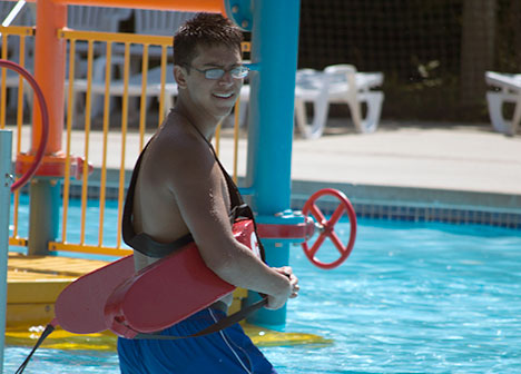 Lifeguard in the pool at Battle Creek Waterworks