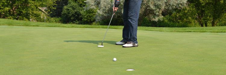 Putting green at The Ponds at Battle Creek