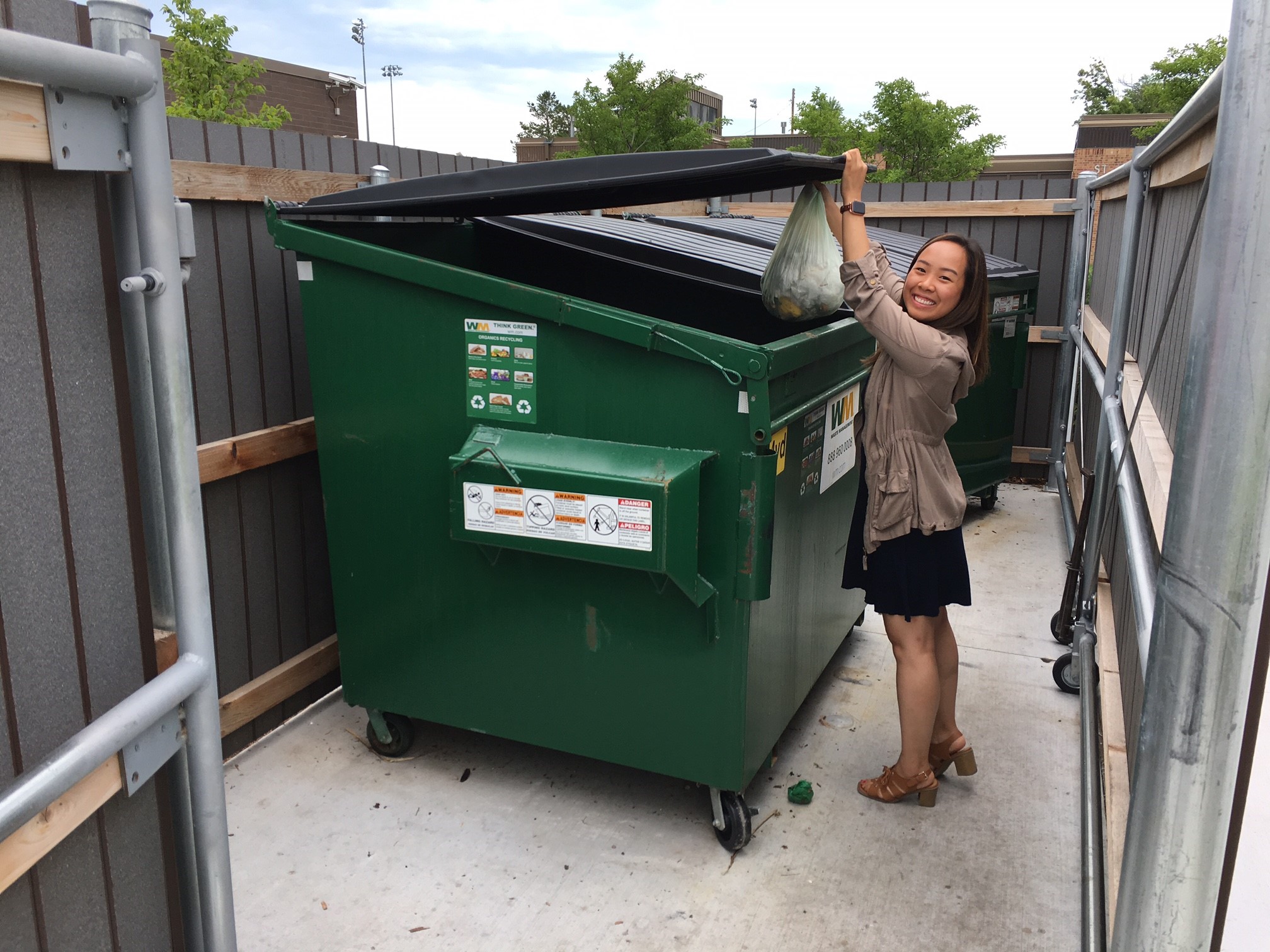 Food scraps collection (organics recycling) drop off