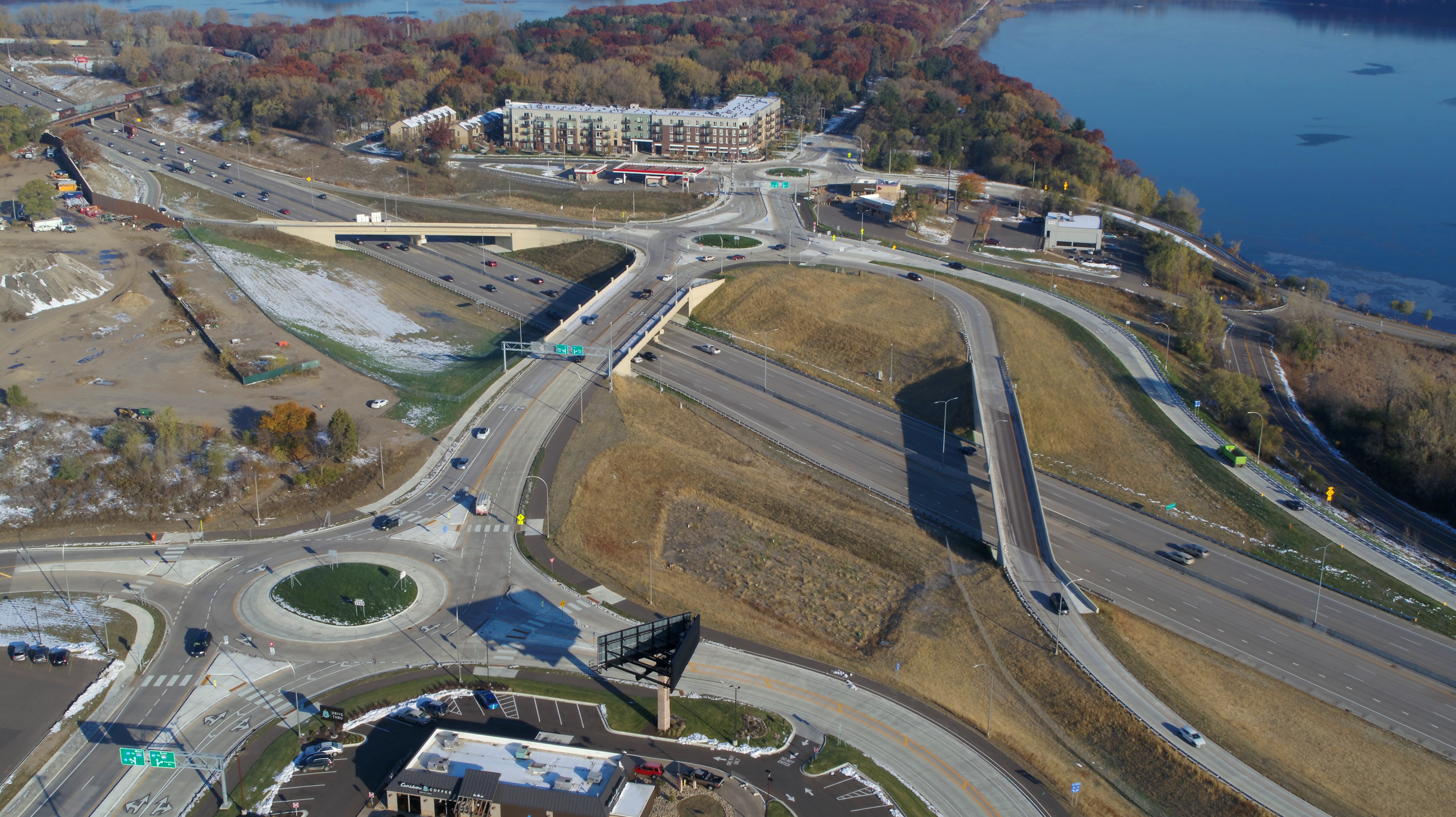Ariel snapshot of the I-694/Rice Street interchange  